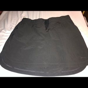 Slazenger golf skort size L Excellent condition